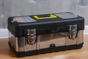 Heavy-duty toolbox