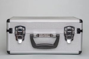 What Should You Consider When Buying a Makeup Box