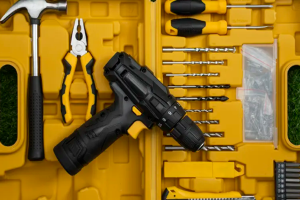 Tool Box Solutions for Hardware Tool Production Lines
