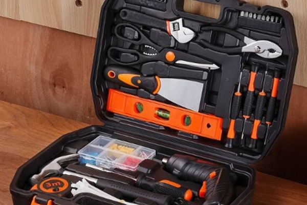 How Can a Small Toolbox Improve Tool Storage Efficiency?