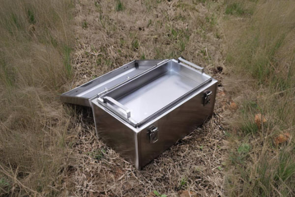 What Are the Surface Finishing Methods for Metal Toolboxes? A Guide to Coating, Electroplating, and Rust Prevention