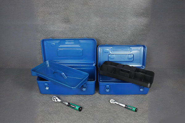 Which Metal Material Is Best for Outdoor Repair Toolboxes?